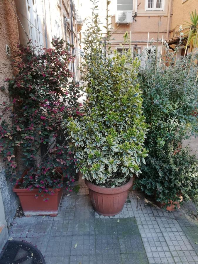 Tra Gianicolo E Trastevere Rzym Zewnętrze zdjęcie